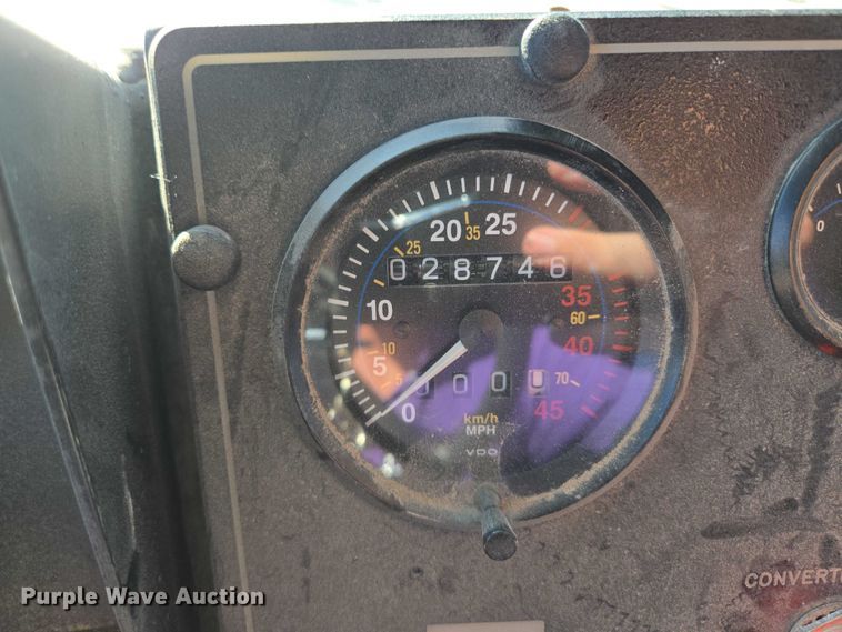 image for item EV1622 1997 TerraGator 1903 spreader