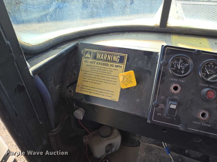 image for item EV1622 1997 TerraGator 1903 spreader