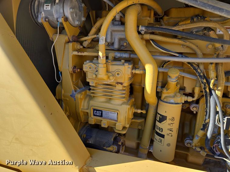 image for item EV1622 1997 TerraGator 1903 spreader