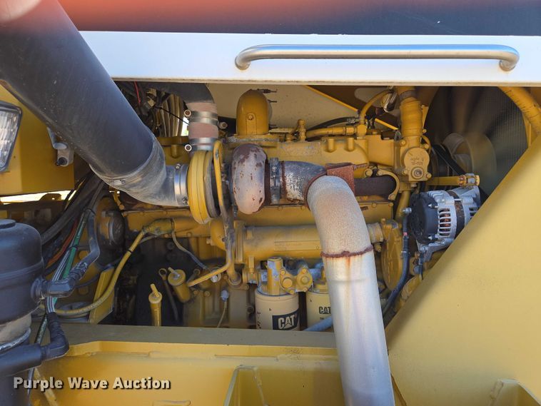 image for item EV1622 1997 TerraGator 1903 spreader