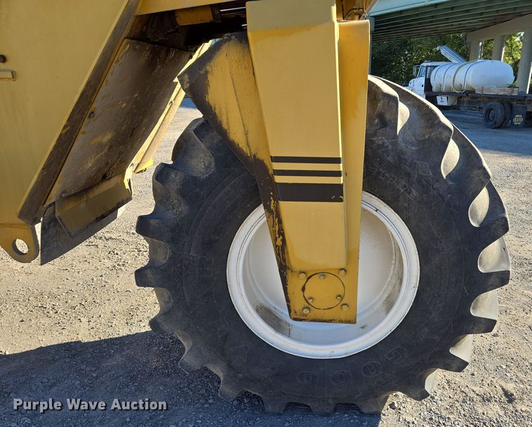 image for item EV1622 1997 TerraGator 1903 spreader