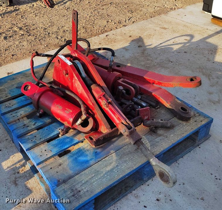 image for item IP9647 Case three point hitch