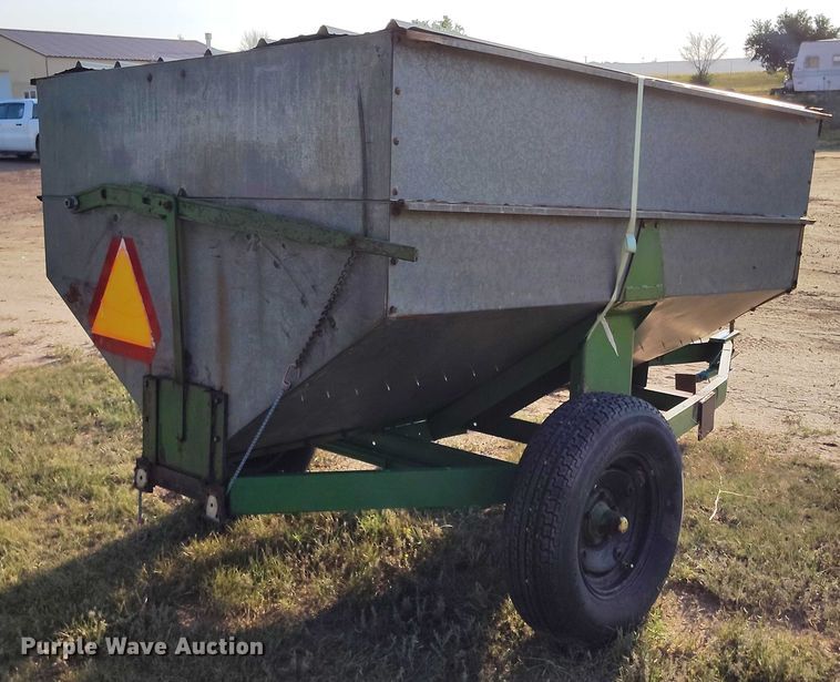image for item IP9648 Gravity wagon
