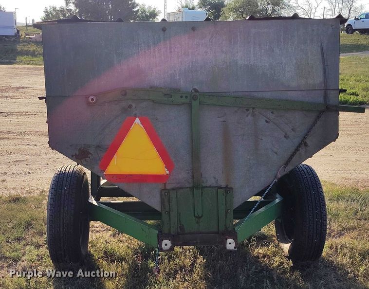 image for item IP9648 Gravity wagon