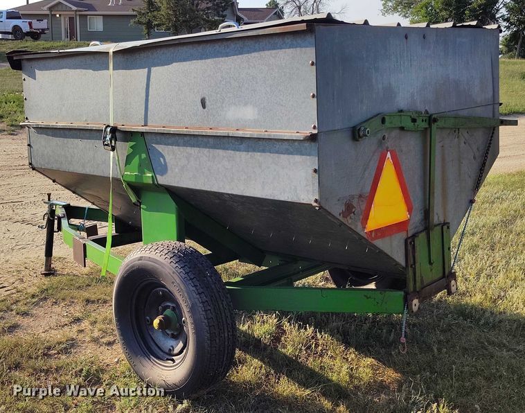 image for item IP9648 Gravity wagon