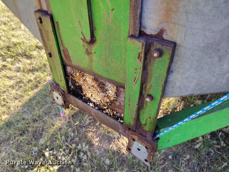 image for item IP9648 Gravity wagon