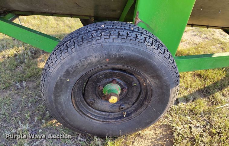 image for item IP9648 Gravity wagon