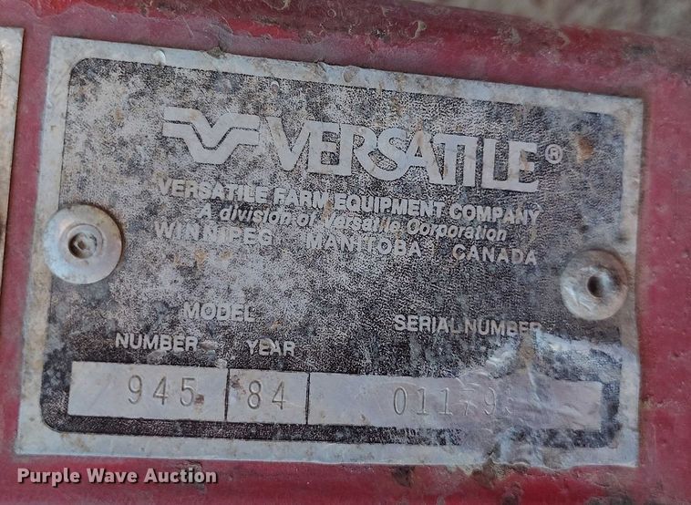 image for item IP9656 1984 Versatile 945 4WD tractor