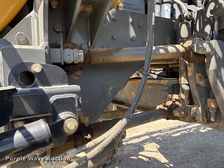 image for item YA0773 2014 Rogator RG110 sprayer