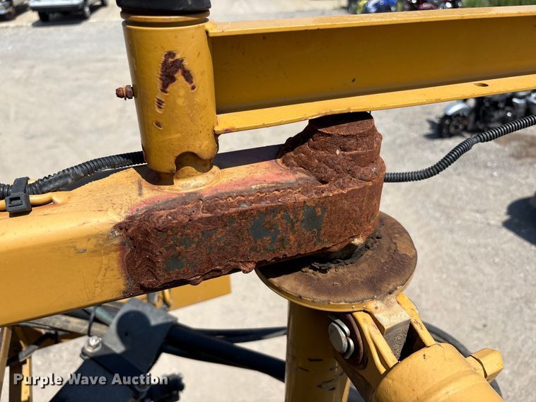 image for item YA0773 2014 Rogator RG110 sprayer