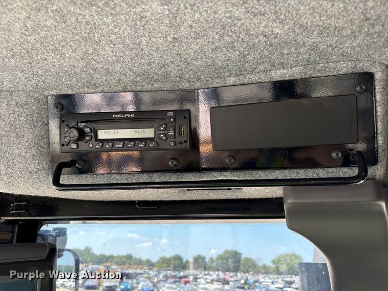 image for item YA0773 2014 Rogator RG110 sprayer