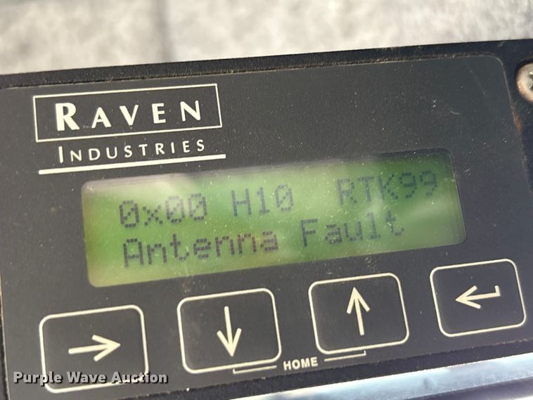 image for item YA0773 2014 Rogator RG110 sprayer