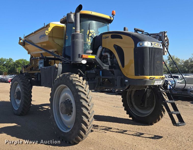 image for item YA0951 2020 Rogator RG1300C spreader