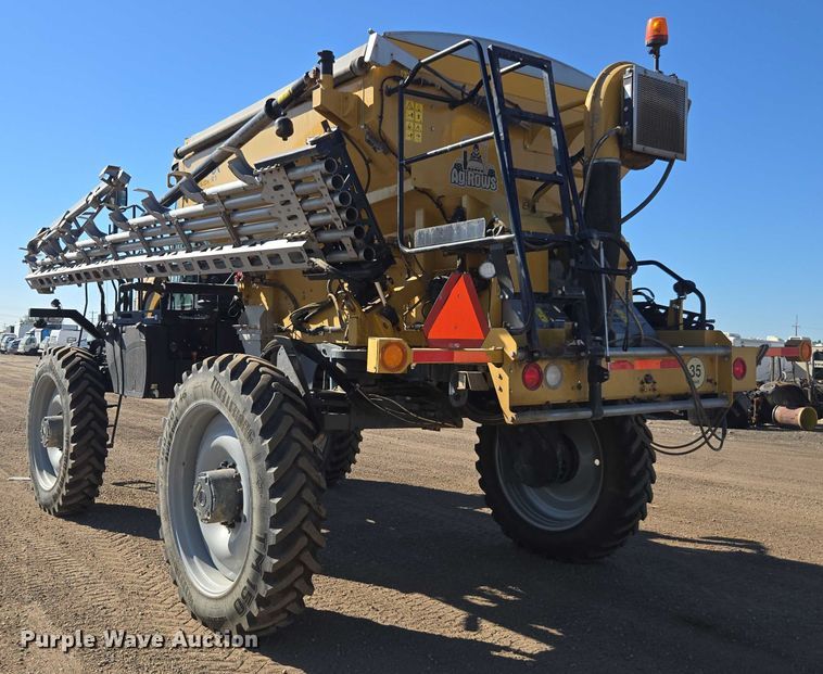 image for item YA0951 2020 Rogator RG1300C spreader