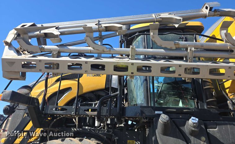 image for item YA0951 2020 Rogator RG1300C spreader
