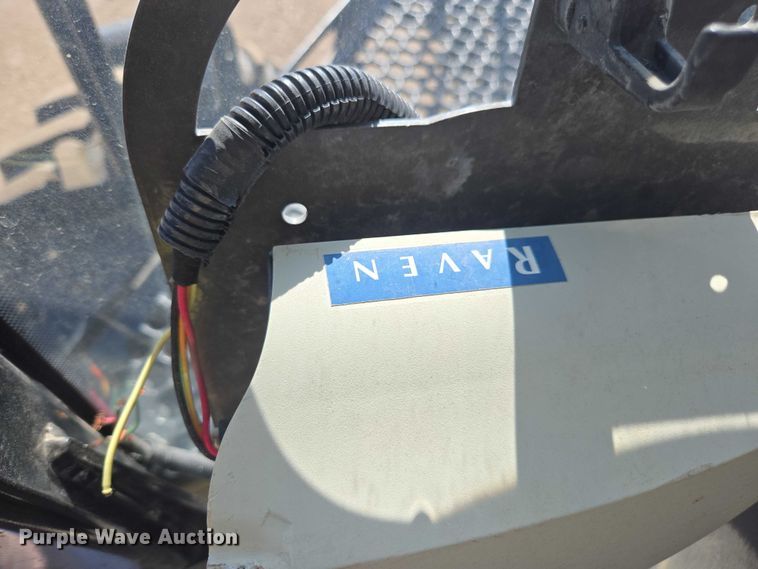 image for item YA0951 2020 Rogator RG1300C spreader