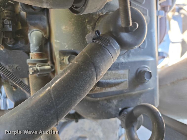 image for item YA0951 2020 Rogator RG1300C spreader