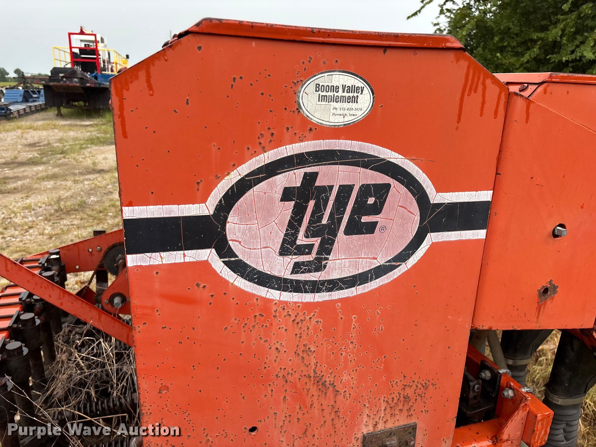 Tye Pasture Pleaser 114-5215 no-till grain drill in Sheldon, MO