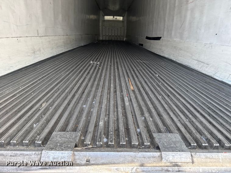 image for item DJ7758 2014 Utility VS2RA refrigerated van trailer