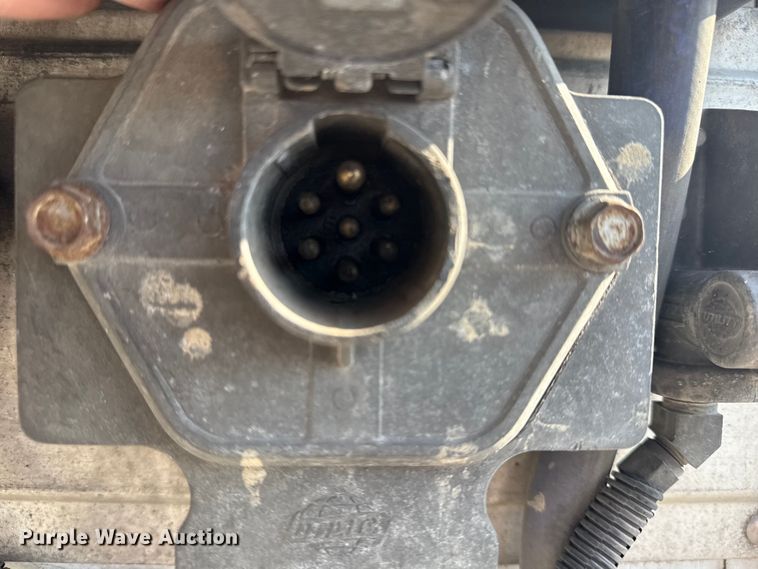 image for item DJ7758 2014 Utility VS2RA refrigerated van trailer