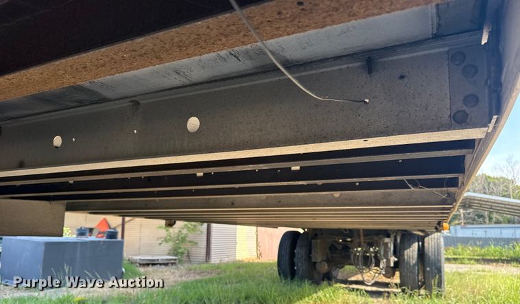 image for item DJ7758 2014 Utility VS2RA refrigerated van trailer