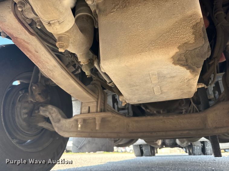 image for item DJ7759 2005 Kenworth T600 semi truck