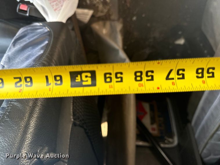 image for item DJ7759 2005 Kenworth T600 semi truck