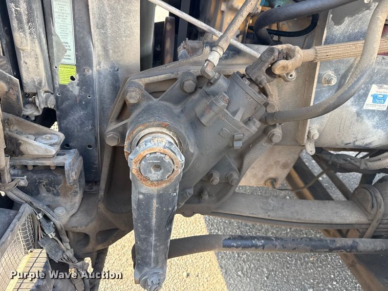 image for item DJ7759 2005 Kenworth T600 semi truck