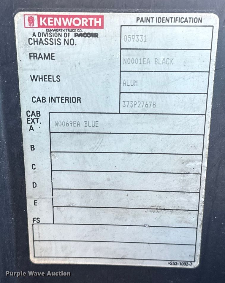 image for item DJ7759 2005 Kenworth T600 semi truck