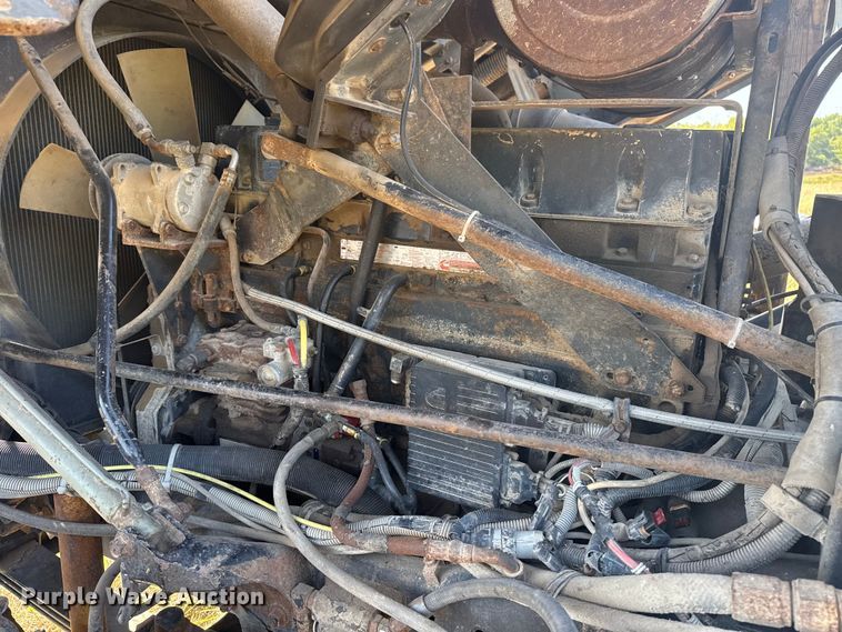 image for item DJ7767 1993 White GMC WHL semi truck