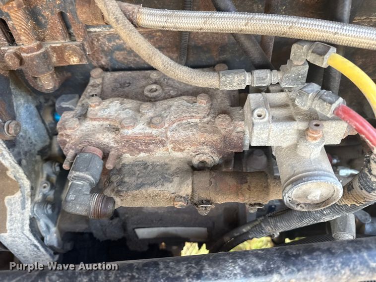 image for item DJ7767 1993 White GMC WHL semi truck