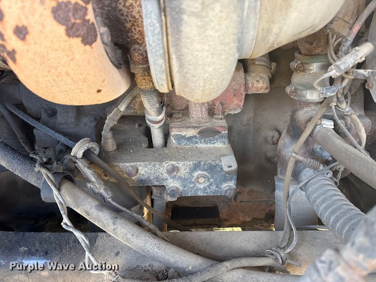 image for item DJ7767 1993 White GMC WHL semi truck