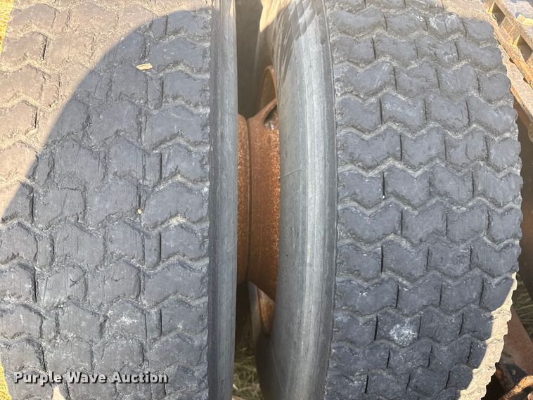 image for item DJ7767 1993 White GMC WHL semi truck