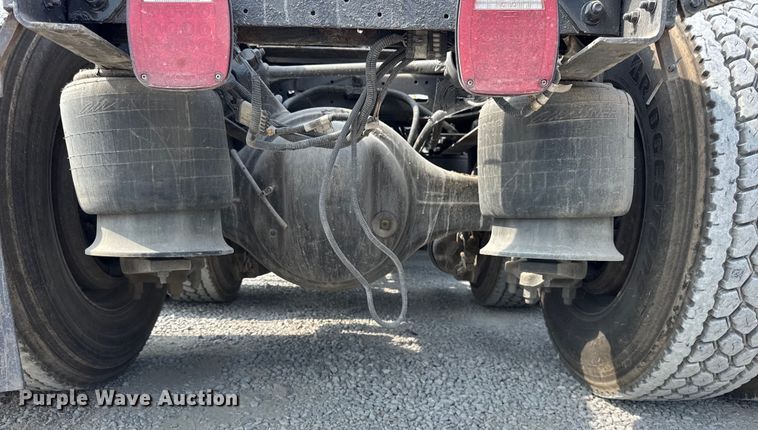 image for item DJ9694 2018 Western Star 5700 XE semi truck