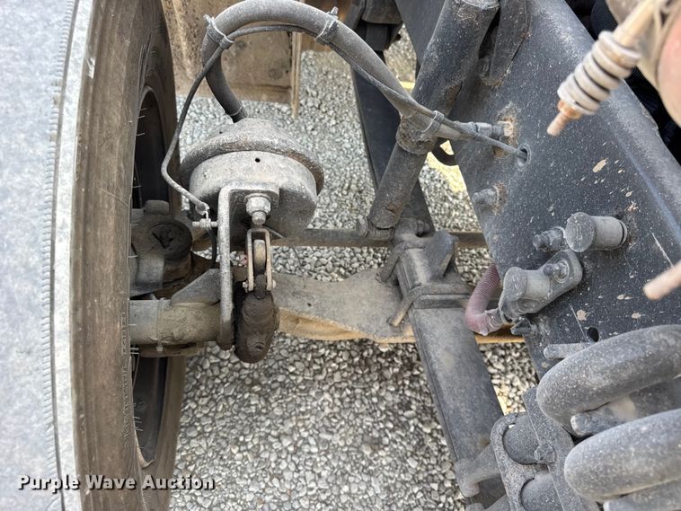 image for item DJ9694 2018 Western Star 5700 XE semi truck