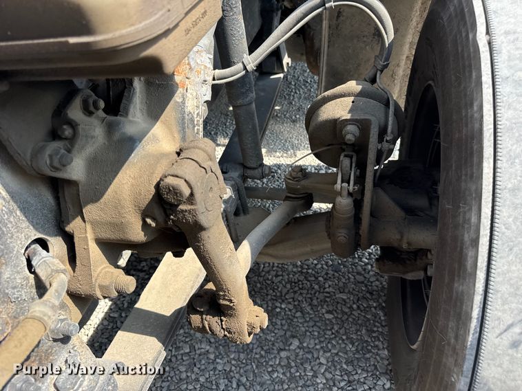 image for item DJ9694 2018 Western Star 5700 XE semi truck