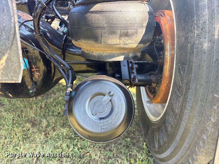 image for item DM1968 2022 Kenworth W900 semi truck