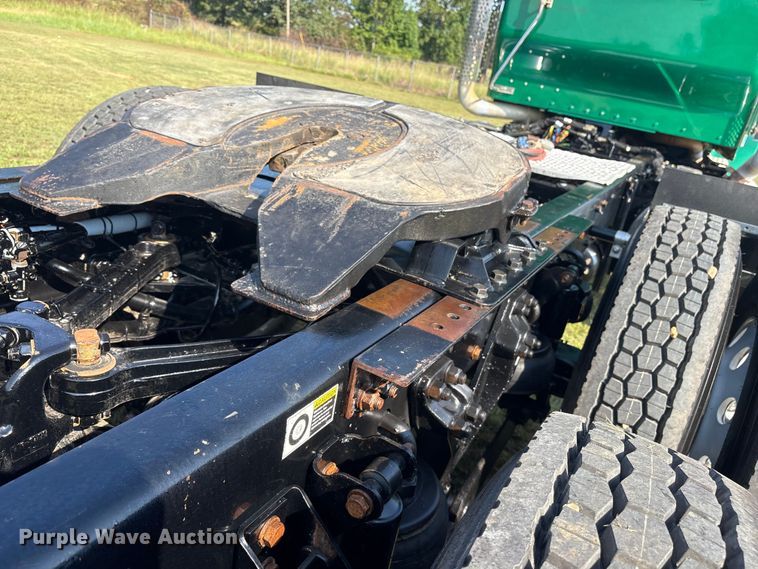 image for item DM1968 2022 Kenworth W900 semi truck