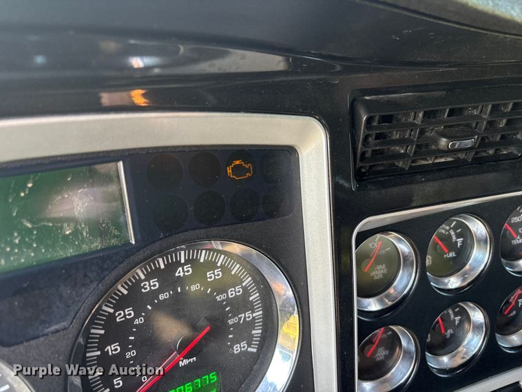 image for item DM1968 2022 Kenworth W900 semi truck