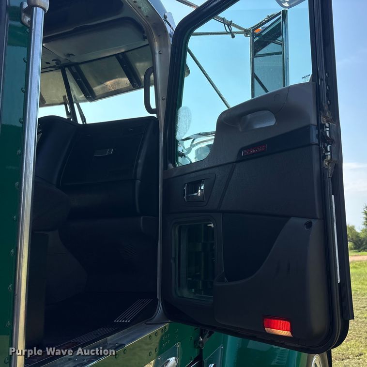 image for item DM1968 2022 Kenworth W900 semi truck