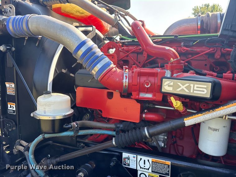 image for item DM1968 2022 Kenworth W900 semi truck