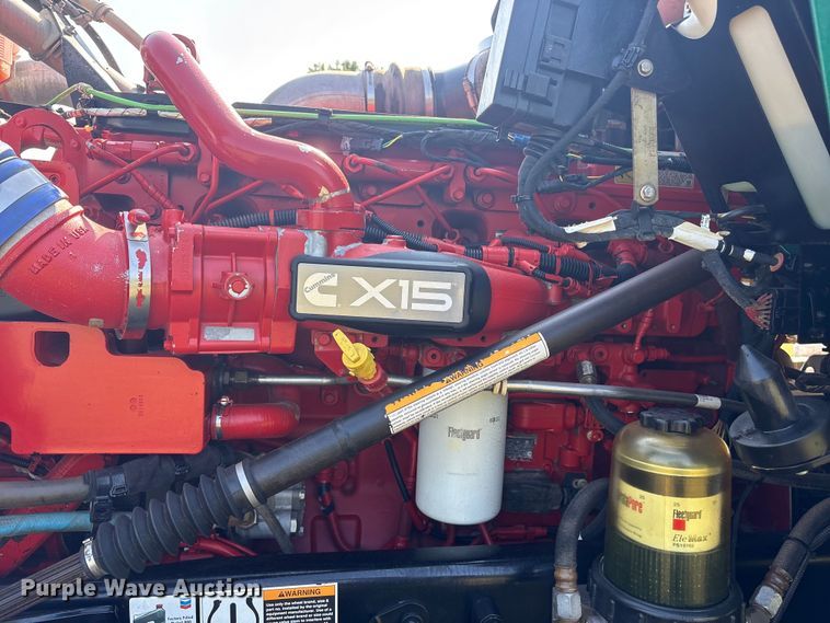 image for item DM1968 2022 Kenworth W900 semi truck