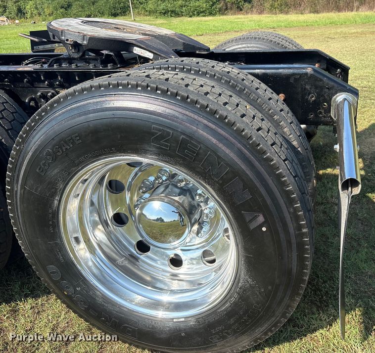 image for item DM1968 2022 Kenworth W900 semi truck