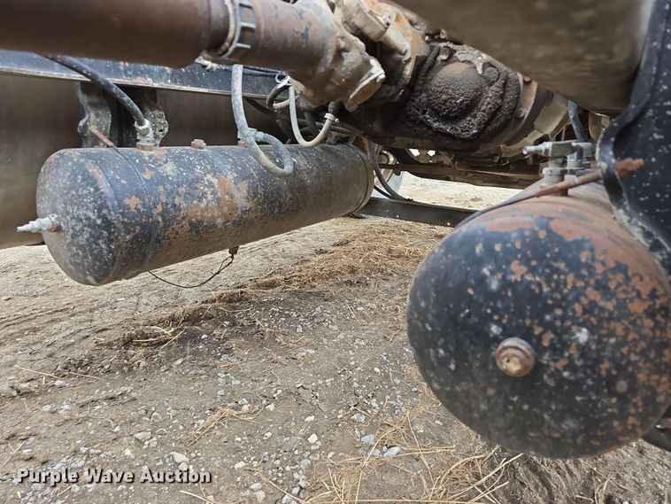 image for item DP8837 1979 International Transtar II semi truck