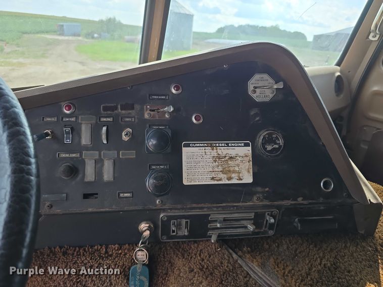 image for item DP8837 1979 International Transtar II semi truck