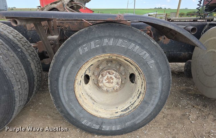 image for item DP8837 1979 International Transtar II semi truck