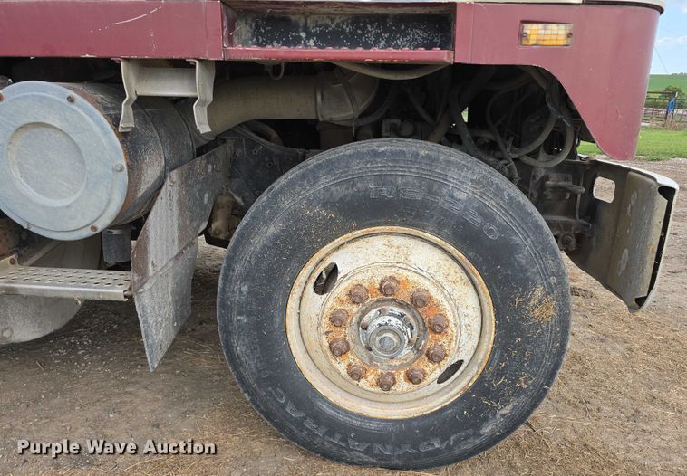 image for item DP8837 1979 International Transtar II semi truck