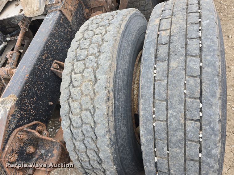 image for item DP8837 1979 International Transtar II semi truck