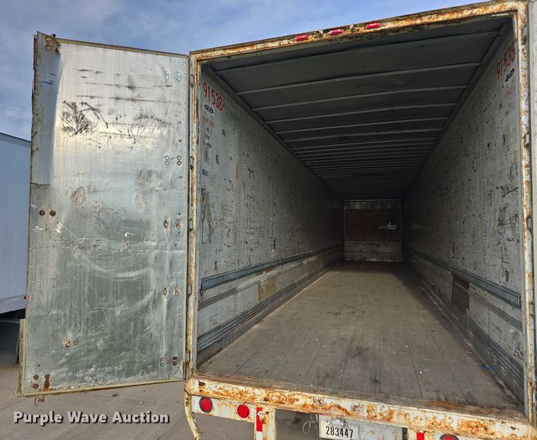 image for item DR3990 2000 Wabash National DVCVHPC dry van trailer