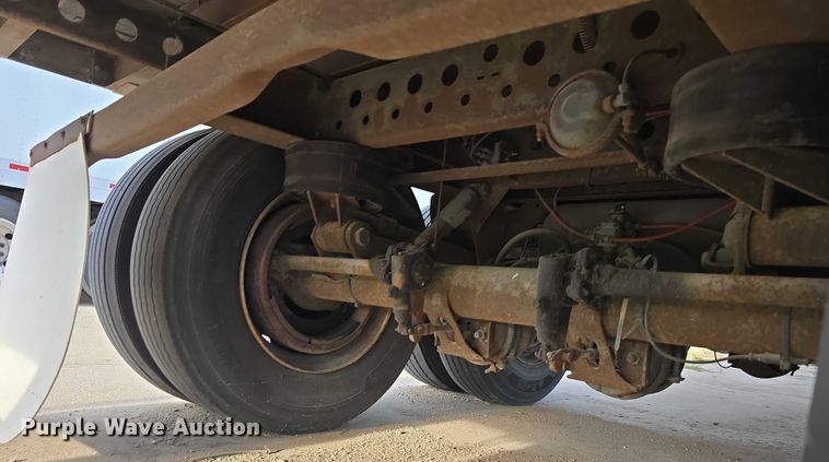 image for item DR3990 2000 Wabash National DVCVHPC dry van trailer